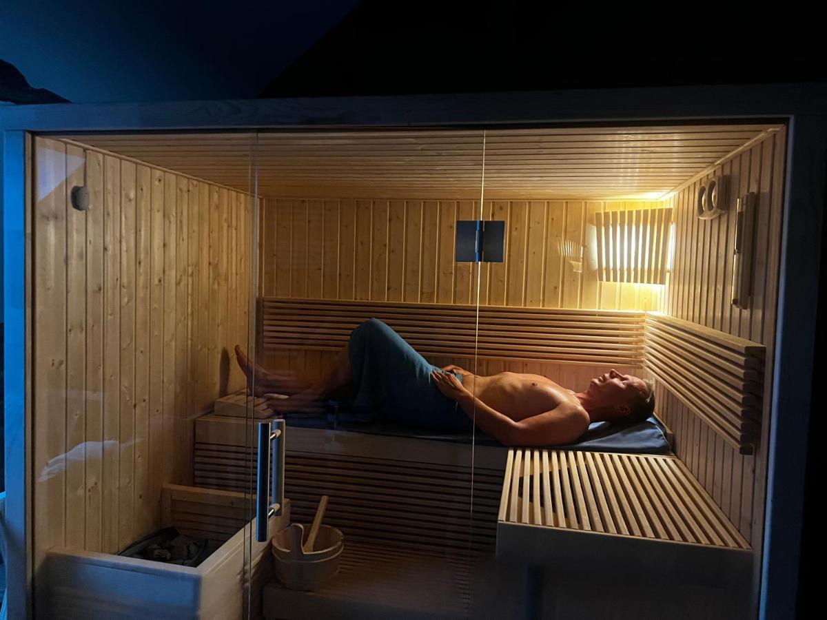 Paddock Lodge - Suites Wellness & Chambres D'Hotes 斯图蒙 外观 照片